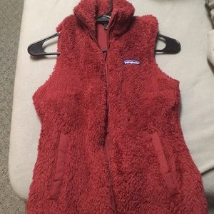 Los Gatos Patagonia vest.  Offer price !
